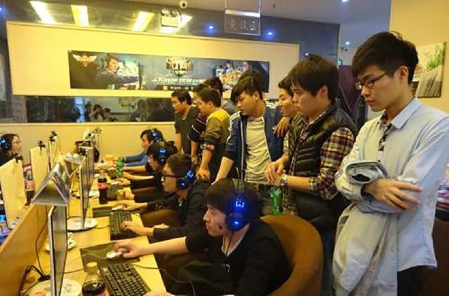 Virtus.pro 晋级到第3阶段，BetBoom 和 OG 从 Blast.tv Austin Major 2025 中被淘汰